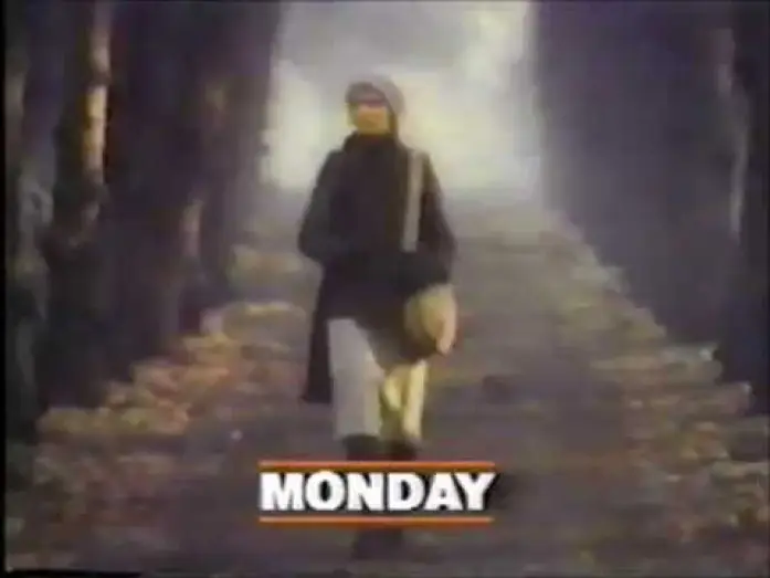 Видео к фильму Замкнутый круг — WPIX, 1985: "The Haunting of Julia," Sunday's Great Movie bump
