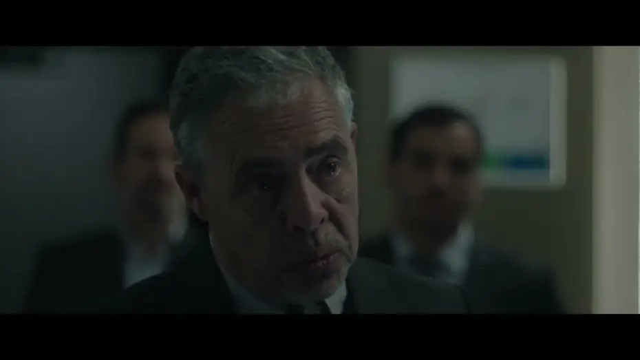 Видео к фильму Исчезновение — L'EFFACEMENT de Karim Moussaoui - Extrait (2024)