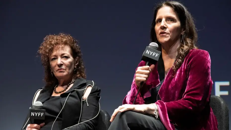 Видео к фильму Вся красота и кровопролитие — Laura Poitras, Nan Goldin, Mike Quinn & More on All the Beauty and the Bloodshed | NYFF60