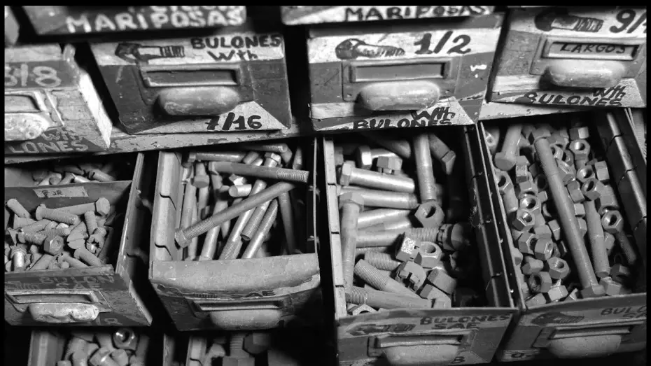 Видео к фильму Black Chalk — Black Chalk by Julieta Tetelbaum (2022) Hardware Store Scene 4K
