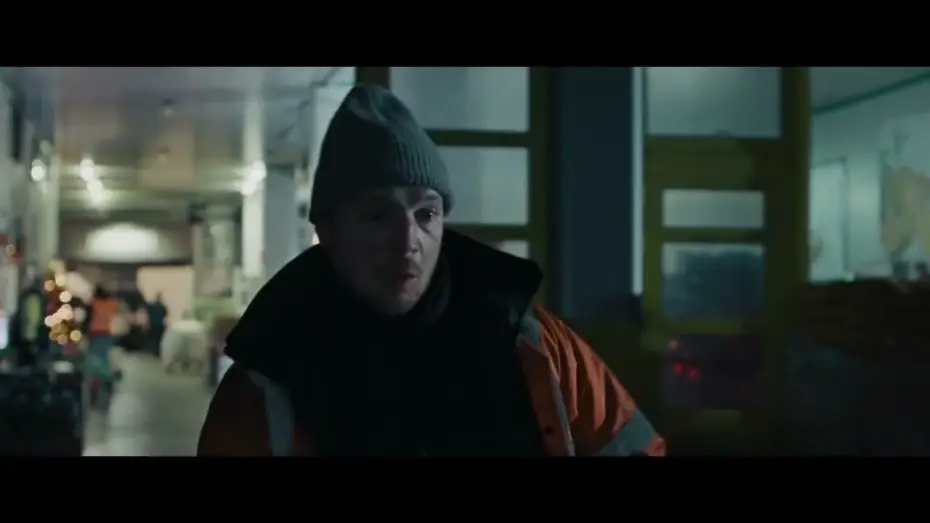 Видео к фильму Du fioul dans les artères — Flesh And Fuel Clip