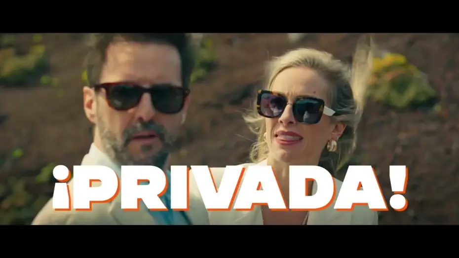 Видео к фильму Odio el verano — Conoce a la familia Calatrava