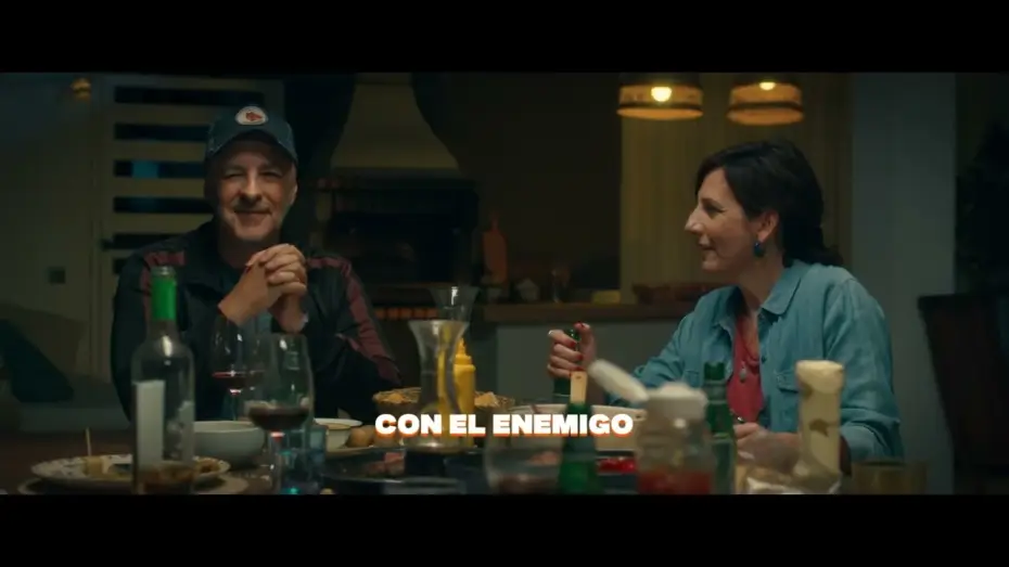 Видео к фильму Odio el verano — Este verano va a ser una locura