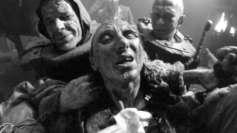 Видео к фильму Трудно быть богом — Il est difficile d'être un dieu - Bande Annonce (2015)