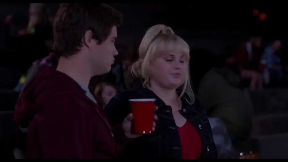 Видео к фильму Идеальный голос — Clip: "Bumper tries to hit on Fat Amy"