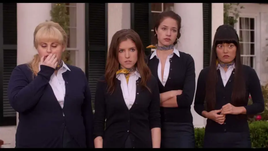 Видео к фильму Идеальный голос — Clip: "Chloe tells The Bellas that she has nodes"
