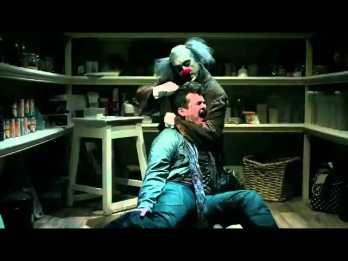 Видео к фильму Швы — Stitches trailer