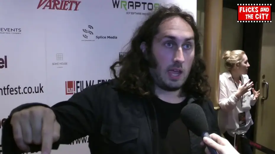 Видео к фильму Швы — Ross Noble Stitches Interview