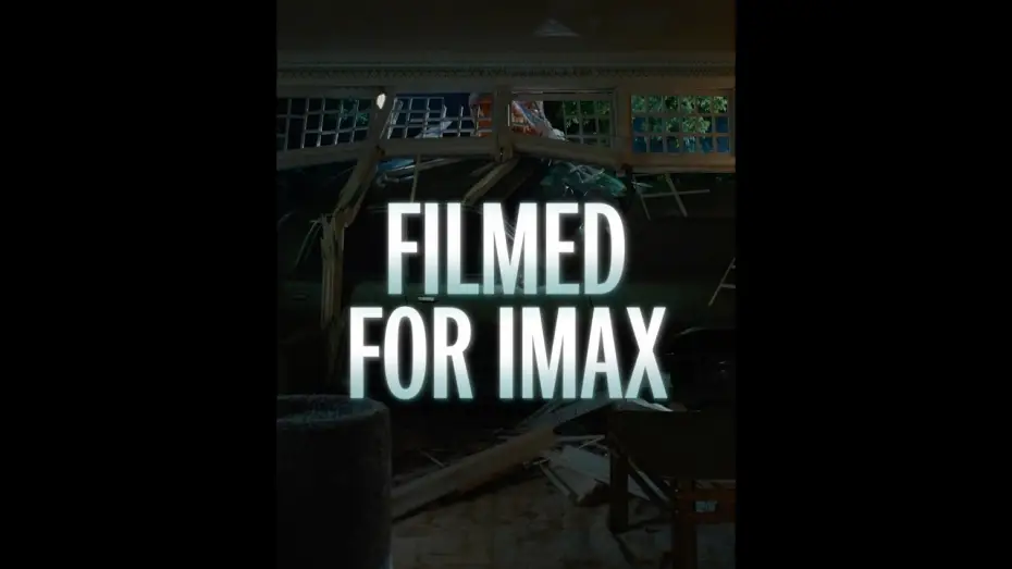 Видео к фильму На краю Оук-стрит — Get tickets to experience IMAX-sized dinosaurs on the biggest screen.