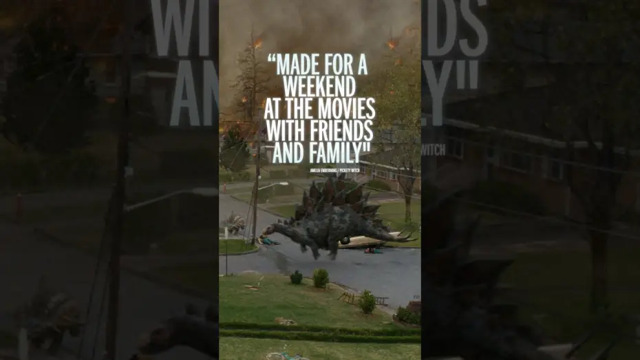 Видео к фильму На краю Оук-стрит — “Made for a weekend at the movies with friends and family."