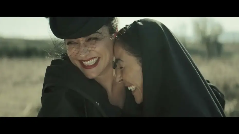 Видео к фильму La terra delle donne — LA TERRA DELLE DONNE trailer