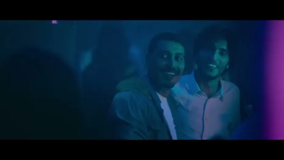 Видео к фильму عايشة — "عيشة"، فيلم من إخراج مهدي بن برساوي، تم اختياره رسمياً في المسابقة "آفاق" في مهرجان البندقية