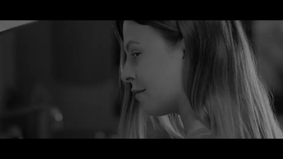 Видео к фильму El Apartamento — El Apartamento | Teaser Oficial