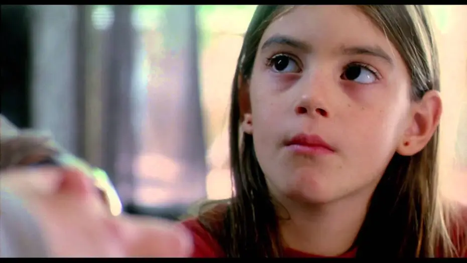 Видео к фильму Детские игры — Little Girl Trailer Deutsch