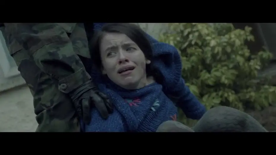 Видео к фильму Дом с приправами — Trailer THE SEASONING HOUSE (Deutsch)