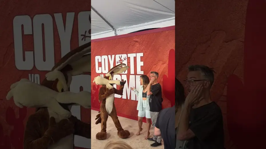 Видео к фильму Хитрый койот — WE DID IT! Coyote Vs. Acme hits theaters tonight!