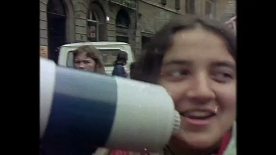 Видео к фильму 16 millimetri alla rivoluzione — 16 mm alla Rivoluzione - Trailer Italiano