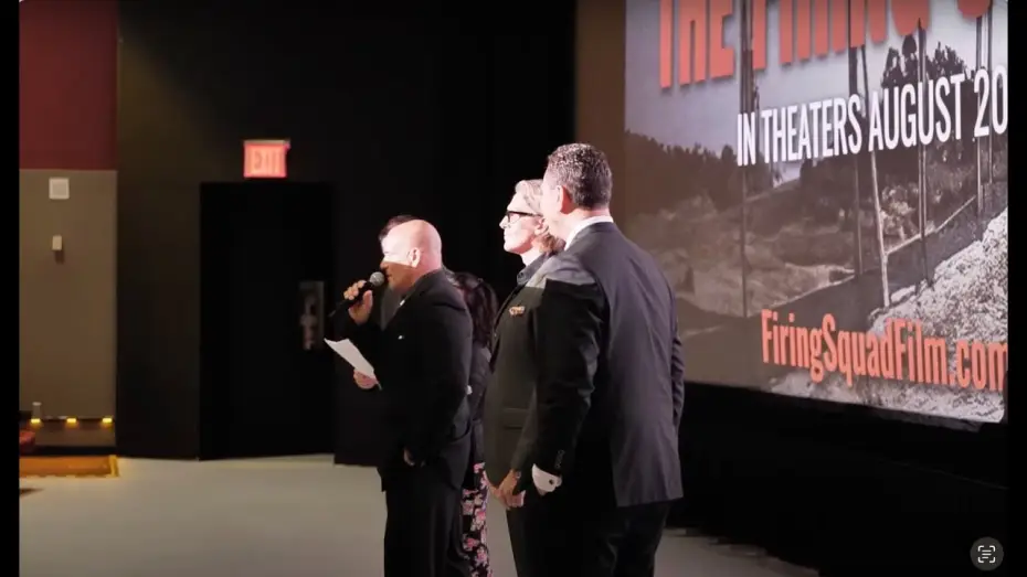 Видео к фильму Расстрельная команда — New York City - Live Reaction of 'The Firing Squad'
