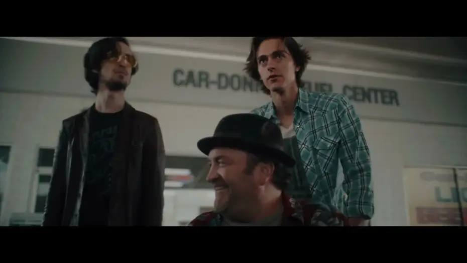Видео к фильму Band on the Run — 2 Minute Trailer