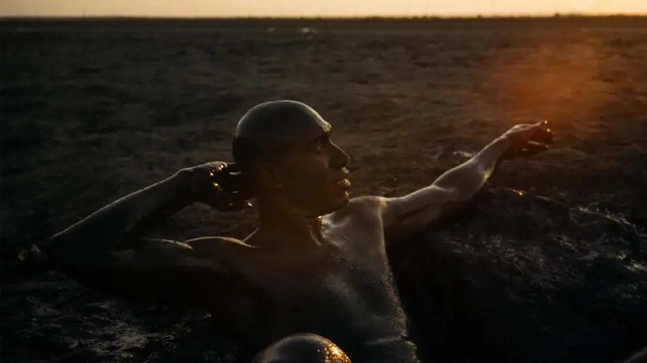 Видео к фильму The Black Sea — Official Trailer