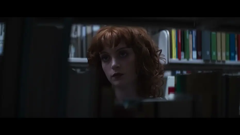 Видео к фильму 213 Bones — 213 Bones - Official UK Trailer