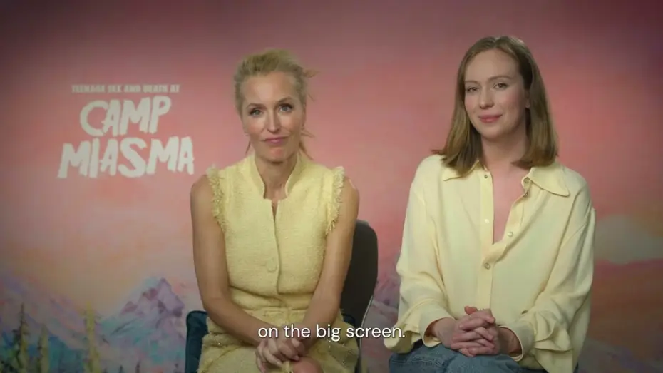Видео к фильму Подростковый секс и смерть в лагере «Миазма» — Gillian Anderson & Hannah Einbinder