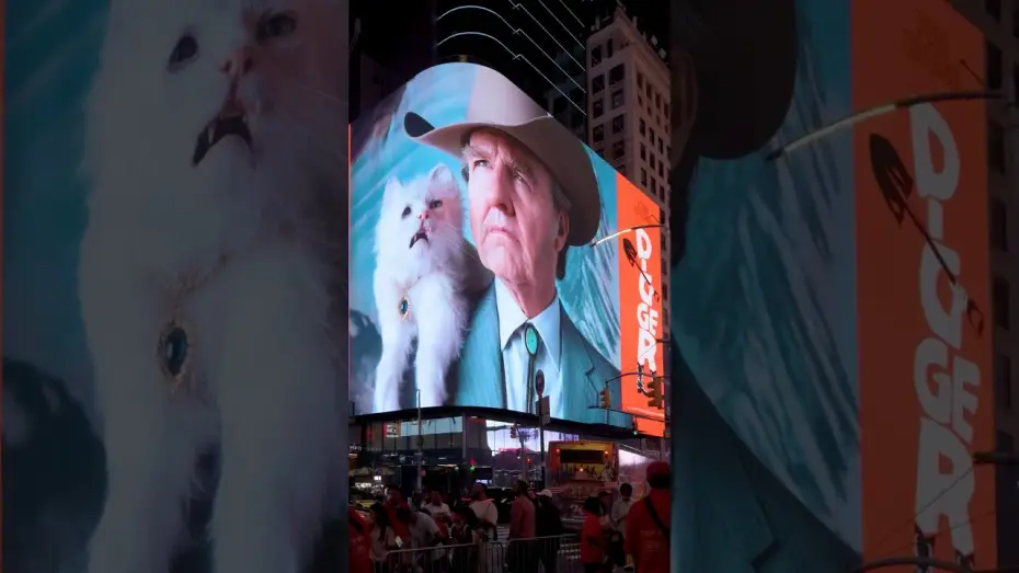 Видео к фильму Диггер — City that never sleeps. Now that’s hustle.