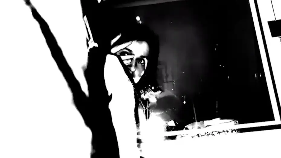 Видео к фильму Self Reflection — SelfReflection.uvi