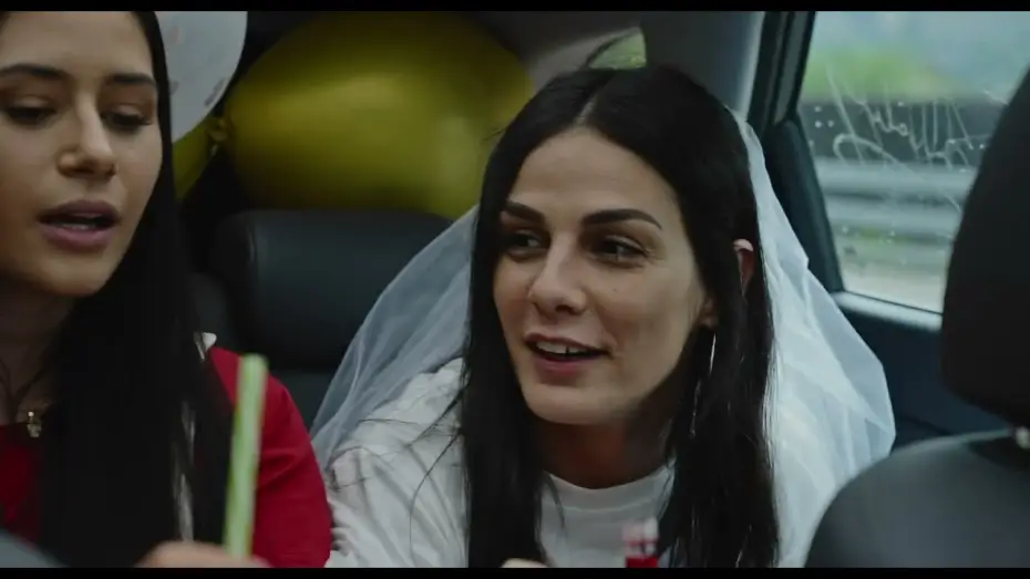 Видео к фильму Im Stau — Trailer | Going South | Alan Sahin