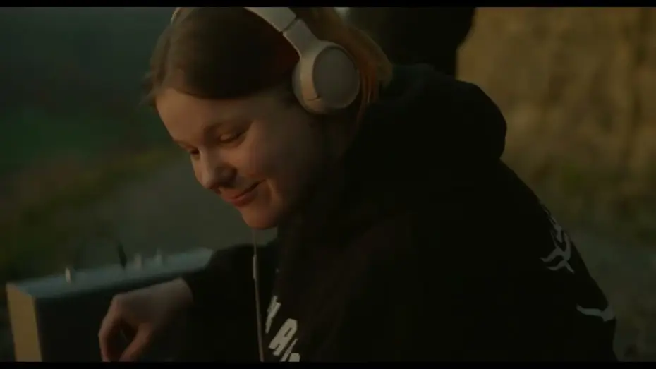 Видео к фильму Rave — Zwiastun