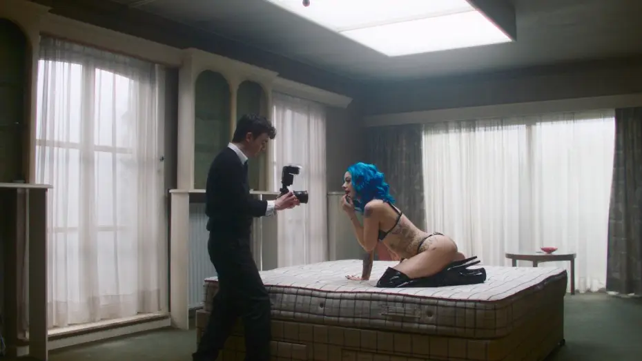 Видео к фильму Truly Naked — TRULY NAKED international trailer