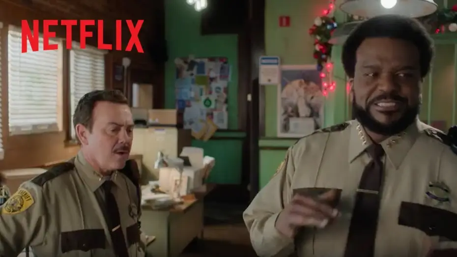 Видео к фильму Идеально слепленный мужчина — Craig Robinson and Joe Lo Truglio at the Station