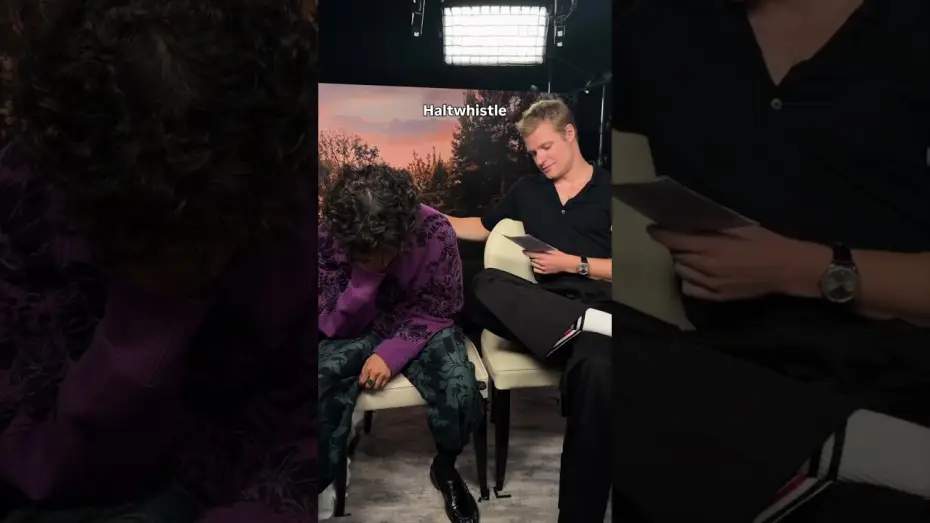 Видео к фильму Практическая магия 2 — The cast of PRACTICAL MAGIC 2 put their British knowledge to the test...