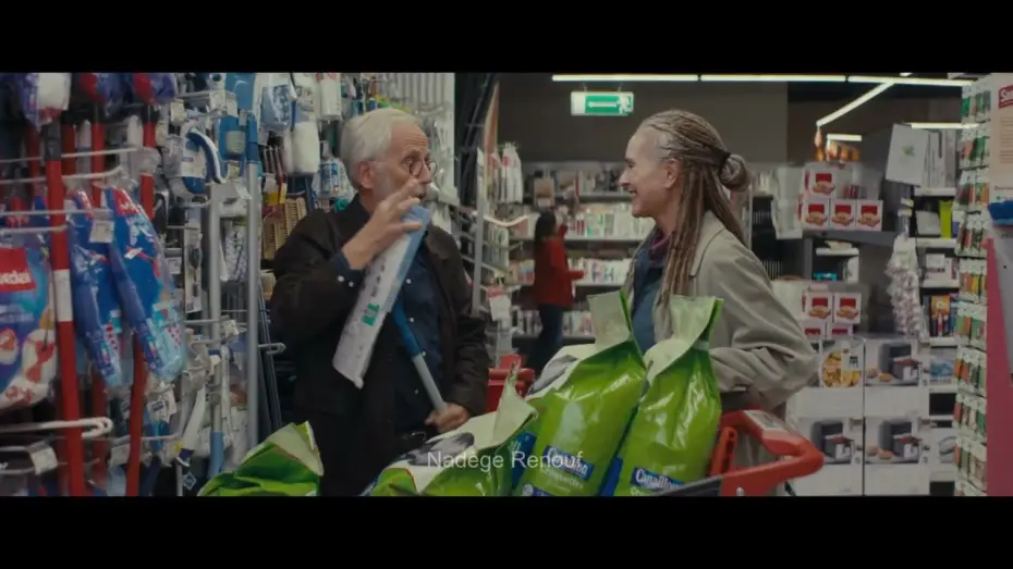 Видео к фильму Demain, je tombe amoureux — LOVE LESSONS - Official First Look Clip