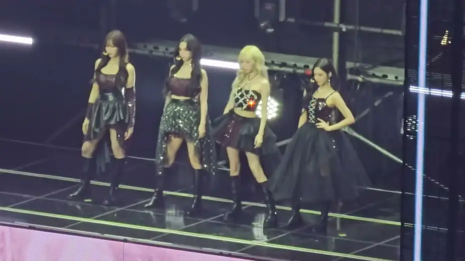 Видео к фильму 2024 aespa LIVE TOUR - SYNK：PARALLEL LINE - in SEOUL — aespa (에스파) - Member Appearance 1 [SYNK : PARALLEL LINE in SEOUL] 4k fancam 직캠 2024.06.30