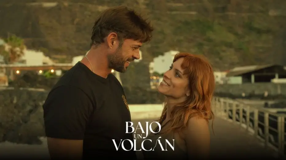 Видео к фильму Bajo un volc&aacute;n | Bajo un Volc&aacute;n - Tr&aacute;iler Oficial