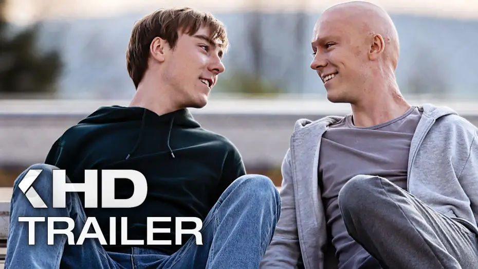 Видео к фильму Leben ist jetzt - Die Real Life Guys — LEBEN IST JETZT: Die Real Life Guys Trailer German Deutsch (2025)