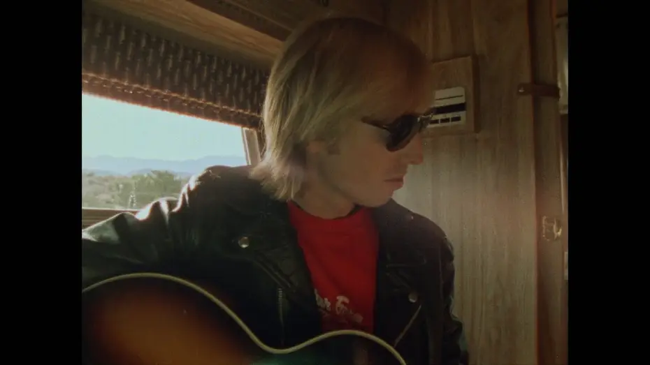 Видео к фильму Heartbreakers Beach Party — Tom Petty: Heartbreakers Beach Party - Official Trailer