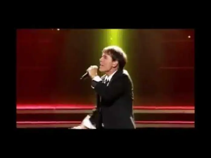 Видео к фильму The Singing Priest — singing priest movie highlights