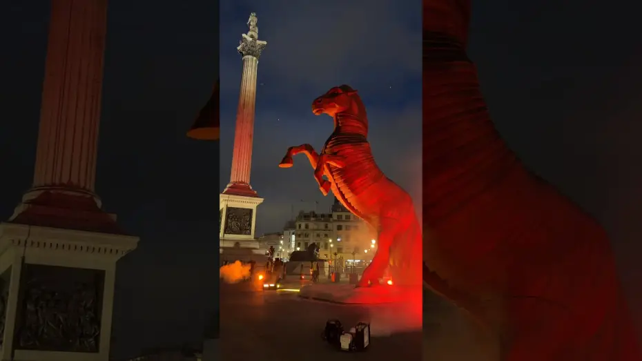 Видео к фильму Одиссея — Trojan Horse in Trafalgar Square