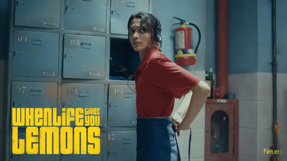 Видео к фильму When life gives you lemons — When life gives you lemons | Haniya Nafisa (Official Music Video)