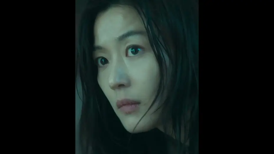 Видео к фильму Колония — They learn. They adapt. They evolve. Gianna Jun stars in Colony. [Subtitled]
