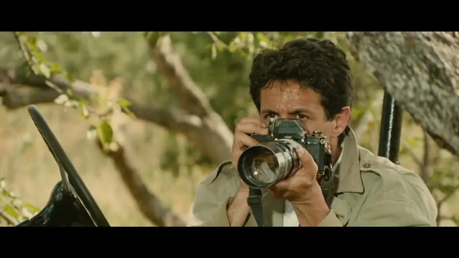 Видео к фильму Claude Lelouch,  la vie en mieux — CLAUDE LELOUCH, LA VIE EN MIEUX d'Elise Baudouin - Extrait (2024)