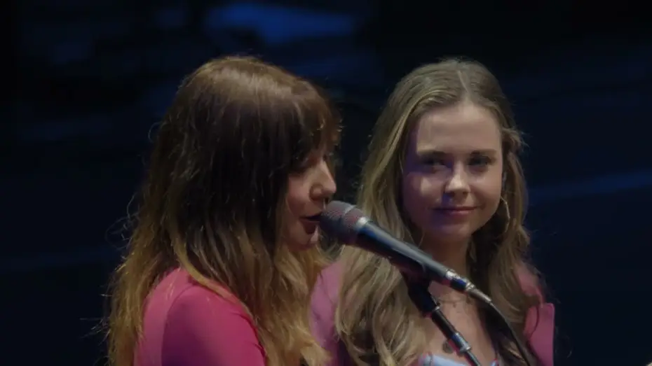 Видео к фильму Eric Clapton&rsquo;s Crossroads Guitar Festival 2023 | Sierra Hull & Molly Tuttle - Salt Creek (Live) [Crossroads 2023]