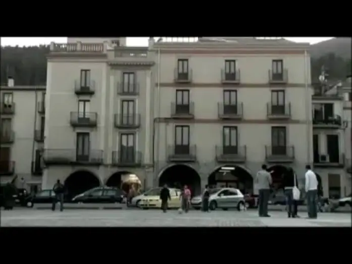 Видео к фильму Adrià Puntí — Adrià Puntí, el Documental | Vila d'Amer