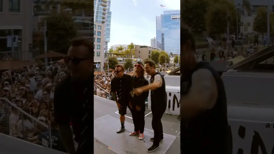Видео к фильму Нимроды — We came, Green Day played, and threw ice cream! Thanks for the chaos, SDCC!