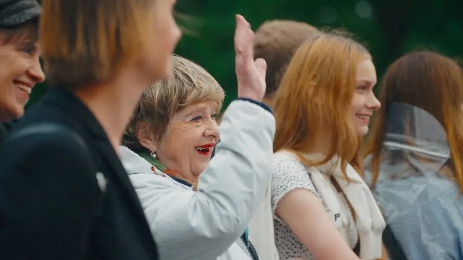 Видео к фильму Leelo: We’ll Laugh in the End, No Matter What — "Leelo: Ükskord me naerame niikuinii" treiler / kinodes alates 14. märtsist 2025