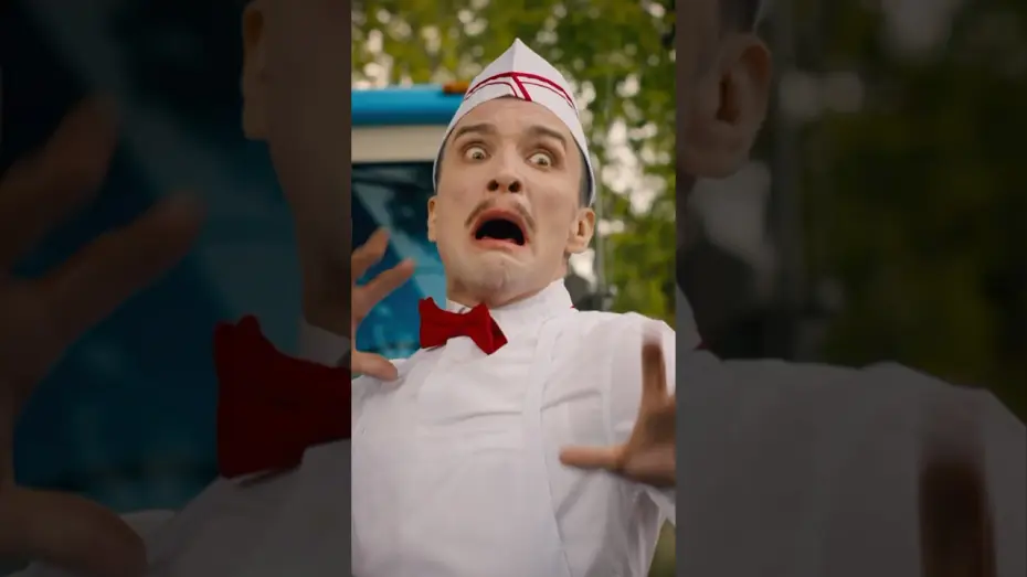 Видео к фильму Мороженщик — Did you guys see that weird ice cream man?