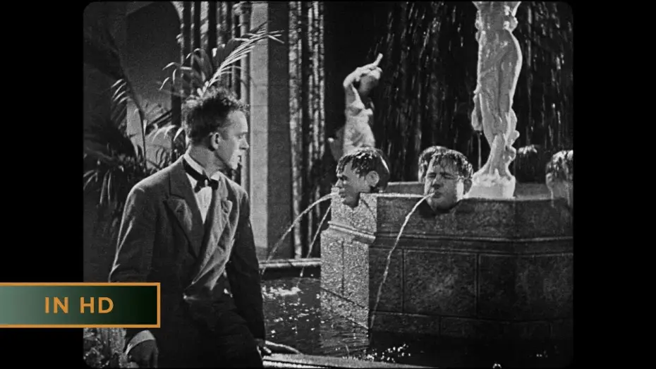 Видео к фильму Laurel & Hardy: Year Two — Laurel & Hardy: Year Two | Early to Bed (1928) - Clip [HD]