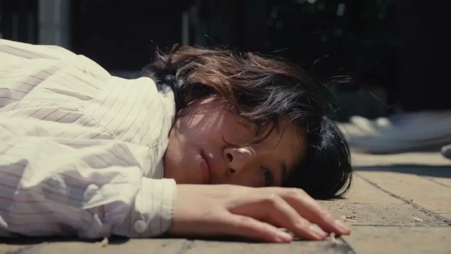 Видео к фильму まっすぐな首 — A VERY STRAIGHT NECK Trailer | VIFF 2025